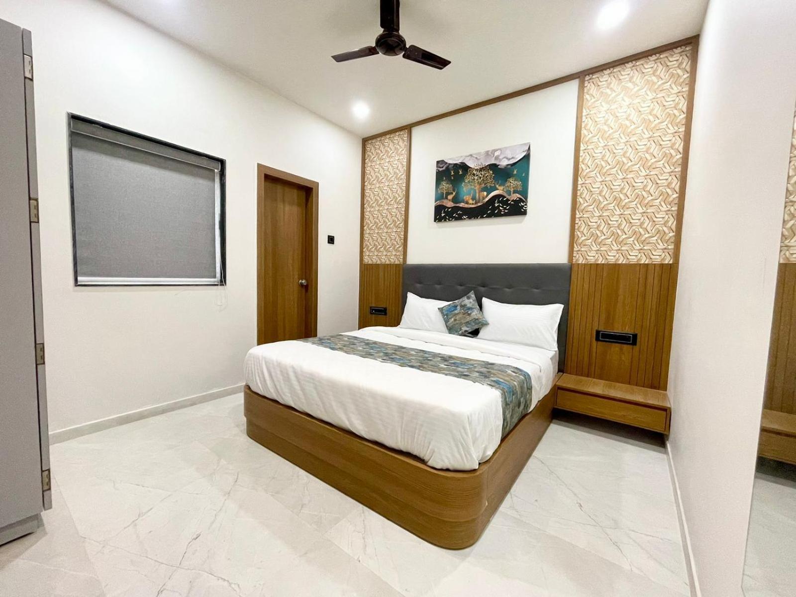 Hotel Royal Elite Rajkot Εξωτερικό φωτογραφία
