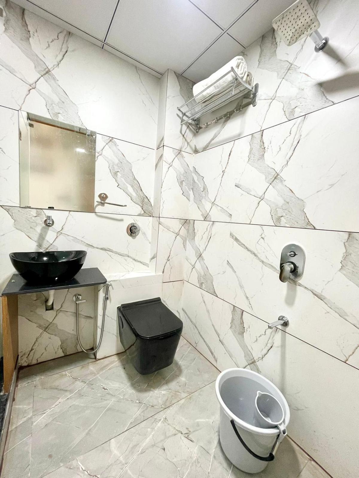 Hotel Royal Elite Rajkot Εξωτερικό φωτογραφία